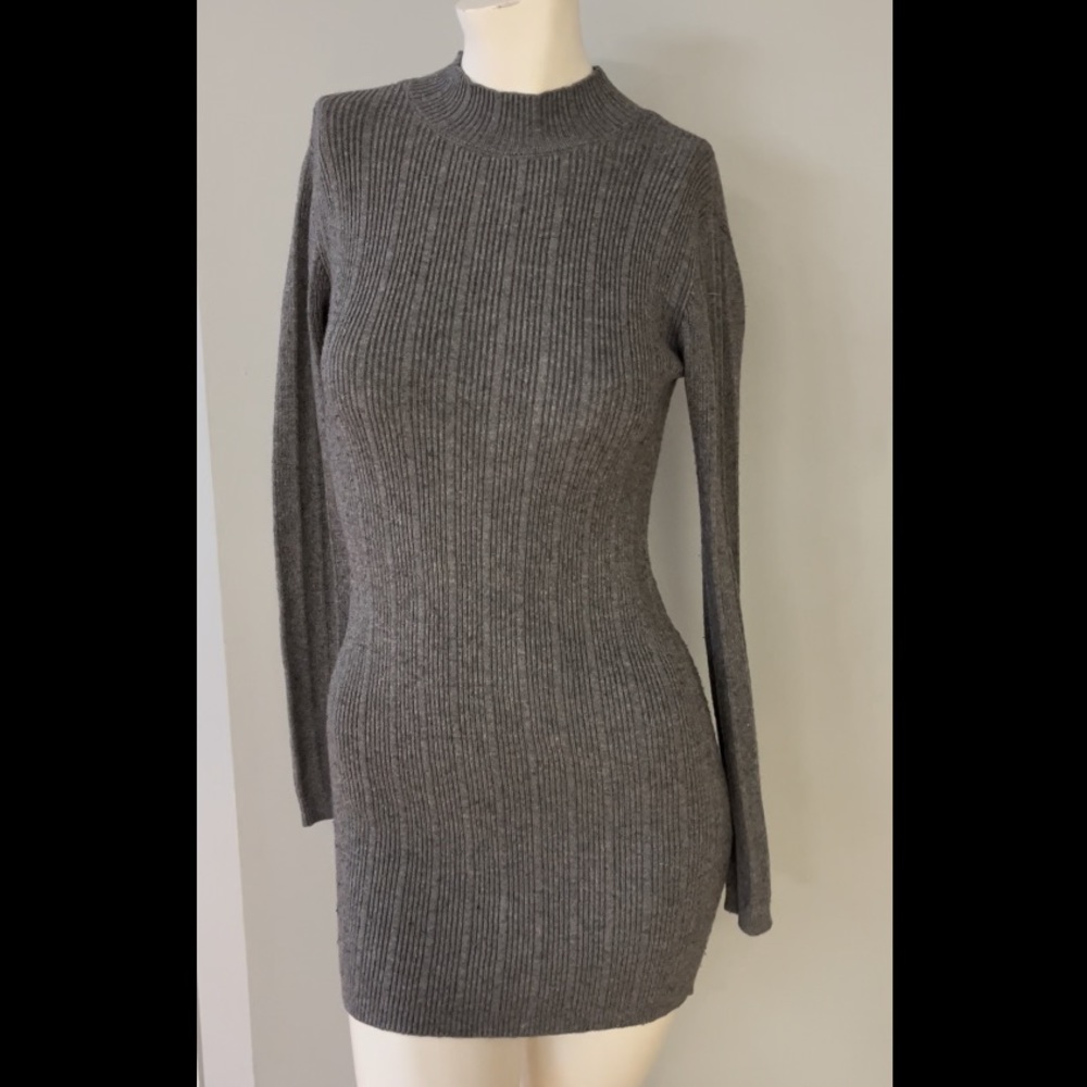 Forever 21 Ribbed mini dress - size medium